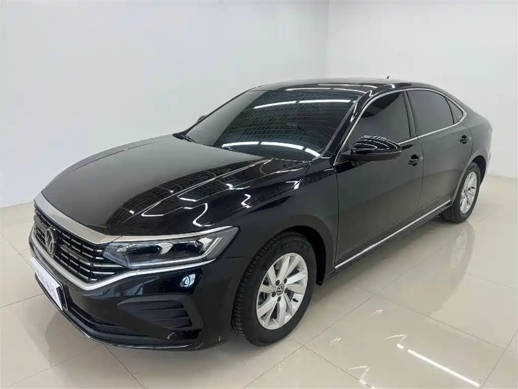 Volkswagen Passat 2023