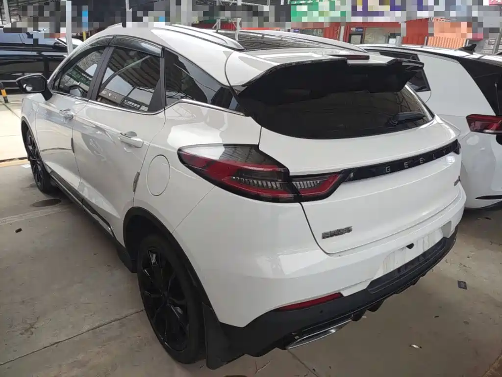 Geely Emgrand S — миниатюра 5