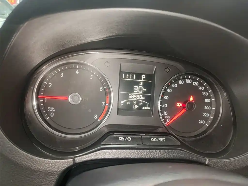 Volkswagen Polo — миниатюра 12