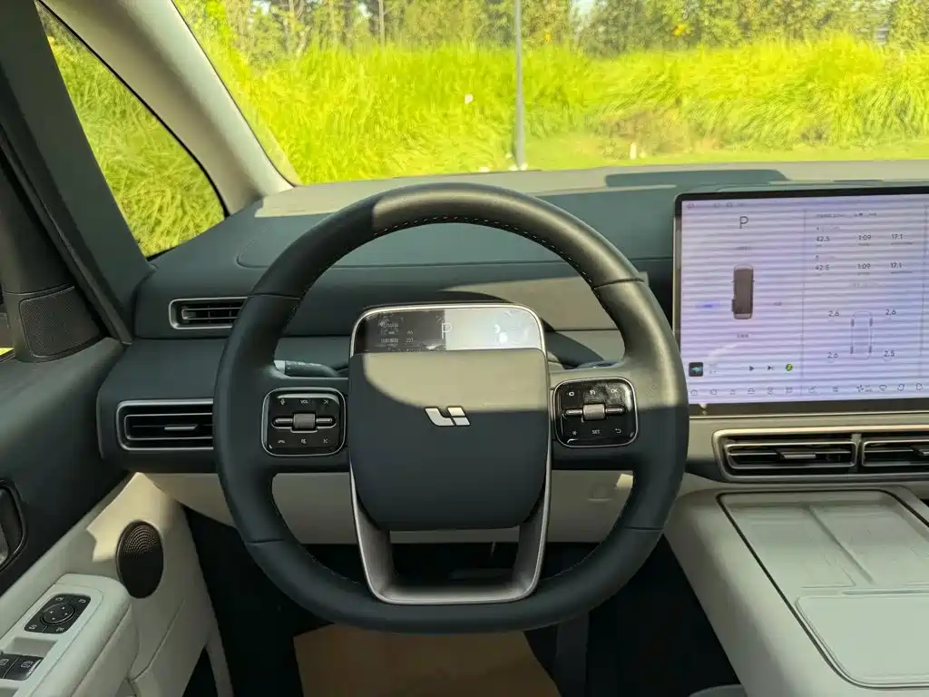 Li Auto Li MEGA — миниатюра 14