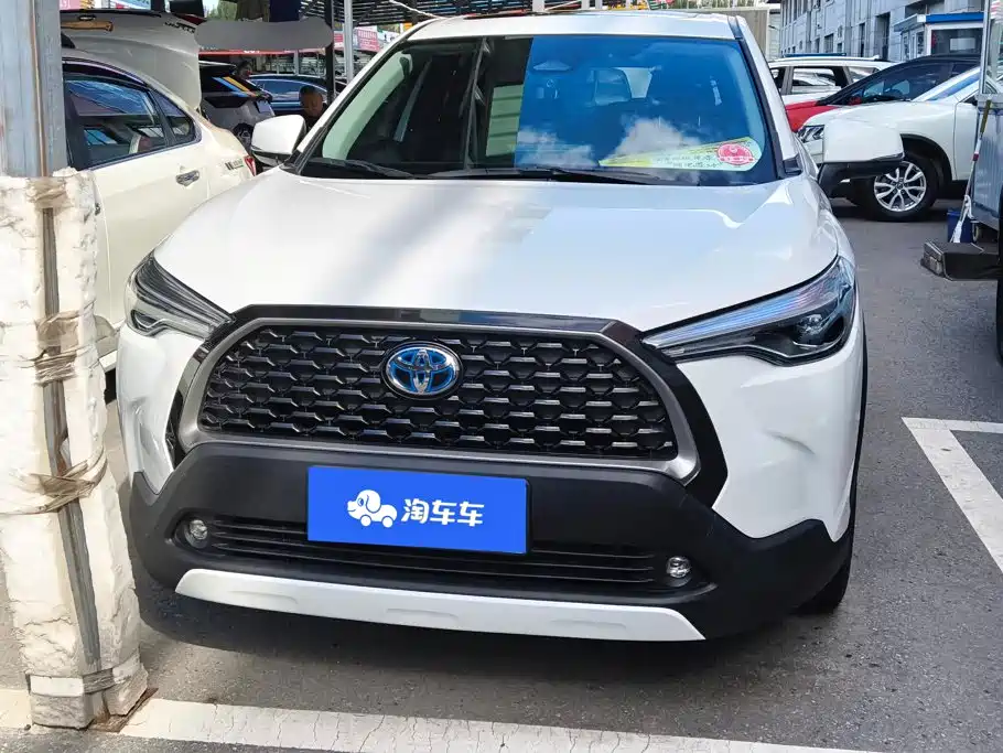 Toyota Corolla Cross — миниатюра 2