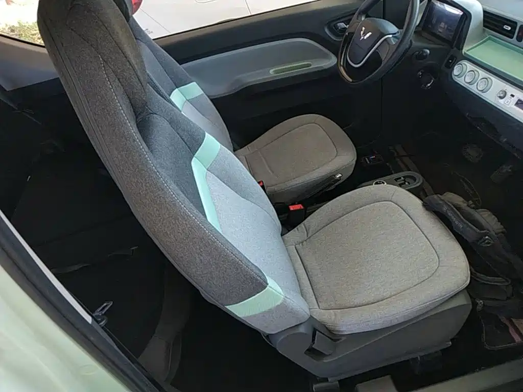 Wuling MINIEV — миниатюра 25