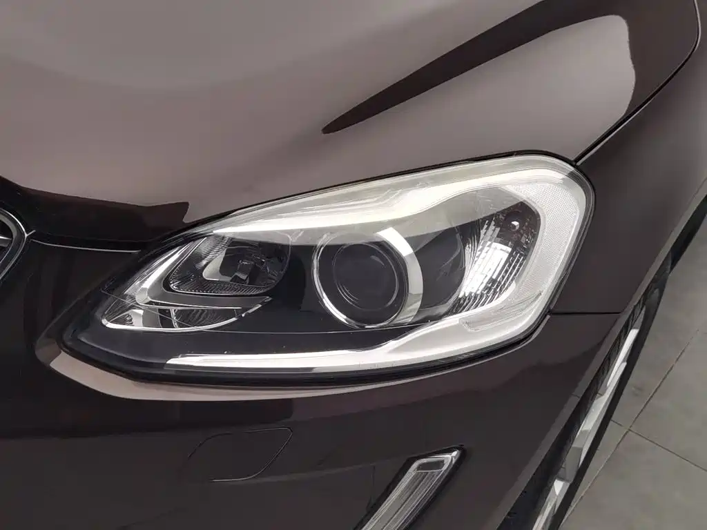 Volvo XC60 — миниатюра 7