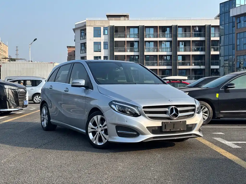 Mercedes-Benz B-Class — миниатюра 3