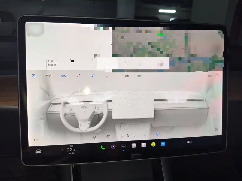 Tesla Model 3 — миниатюра 6