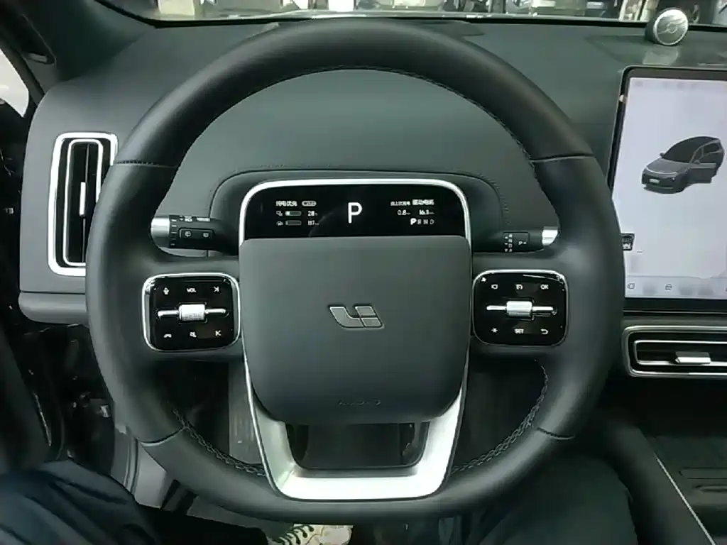 Li Auto Li L8 — миниатюра 11