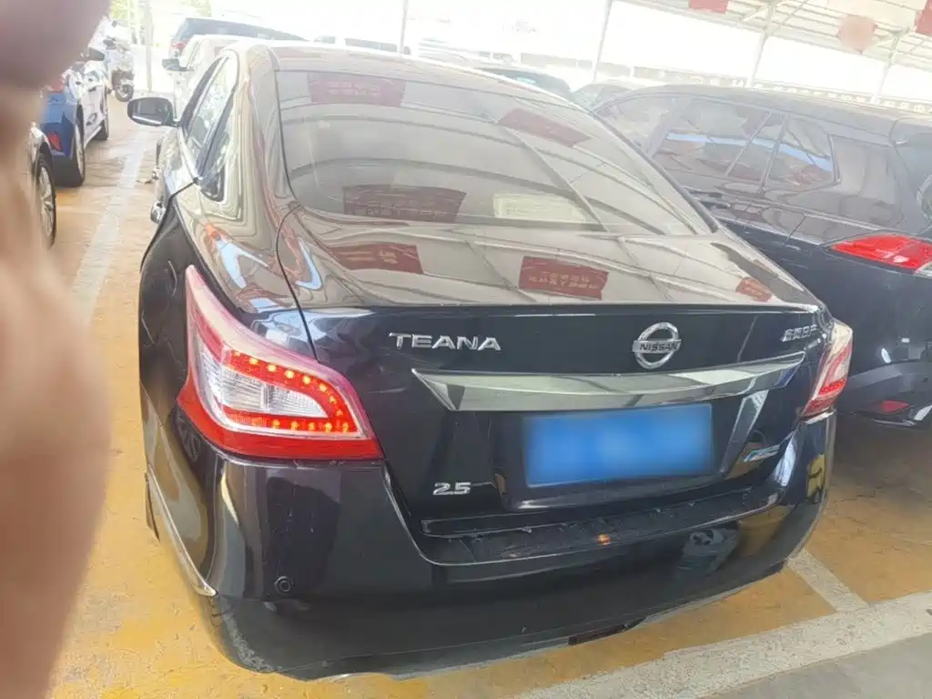Nissan Teana — миниатюра 6