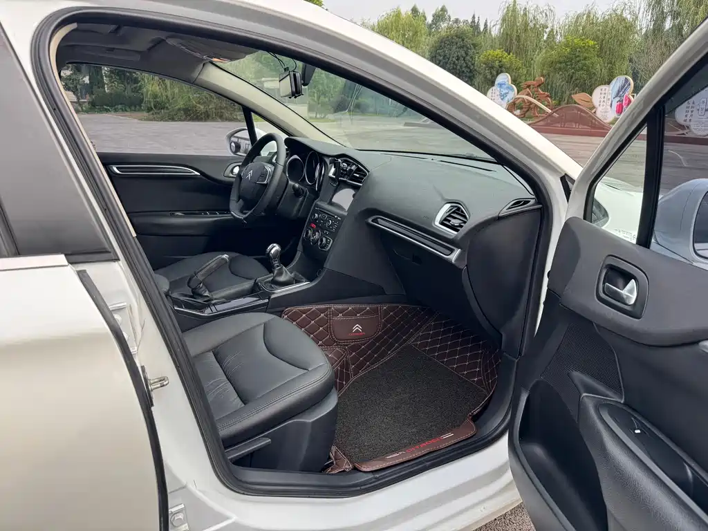 Citroen C4L — миниатюра 9