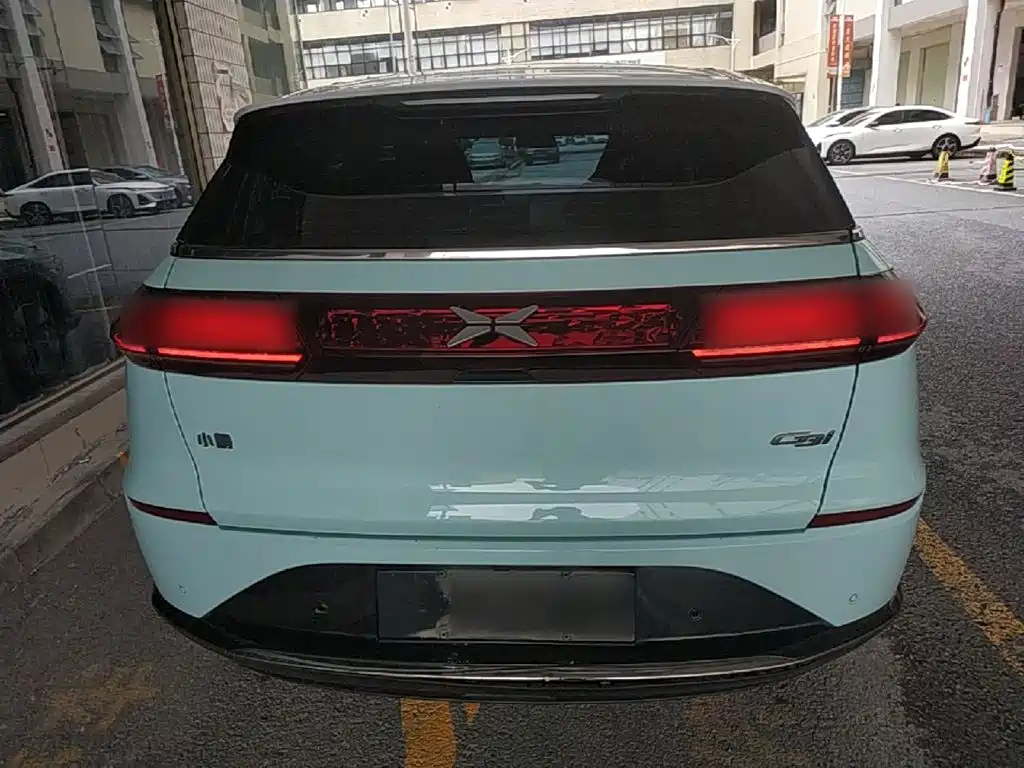 XPeng G3 — миниатюра 6