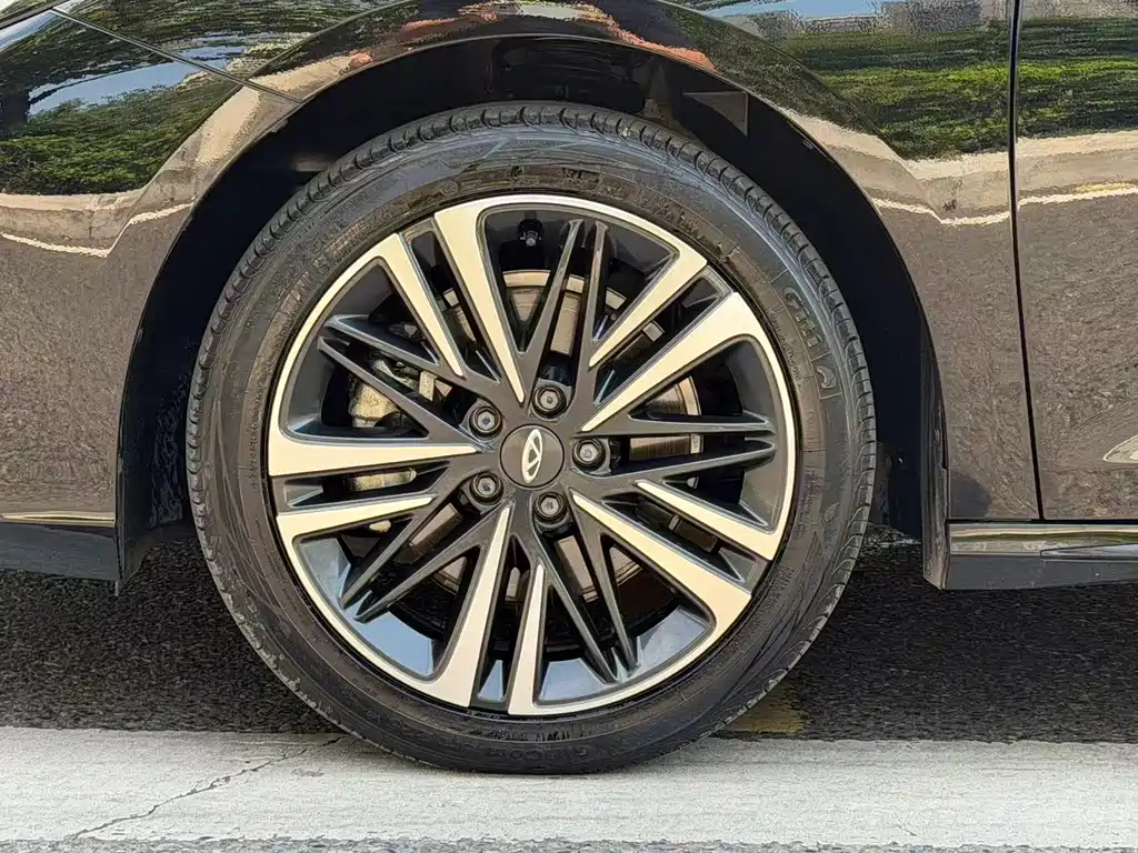 Chery Arrizo 8 — миниатюра 6