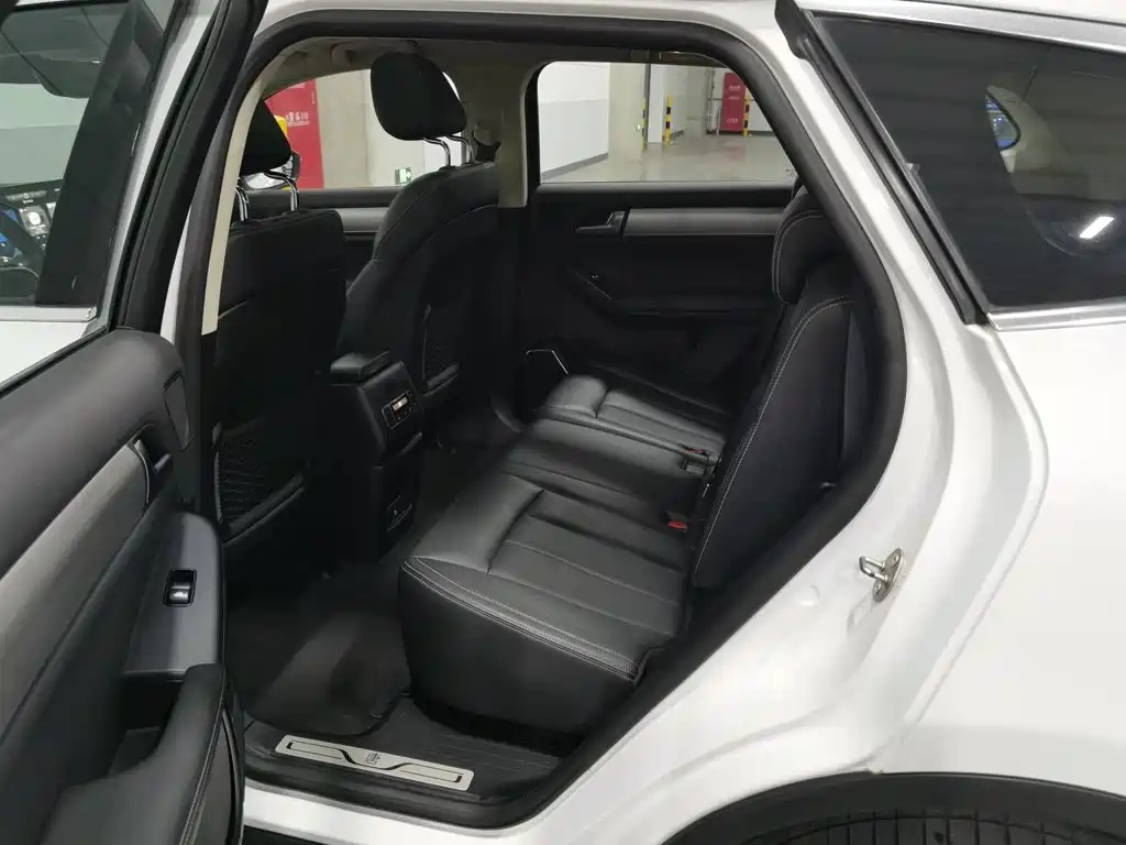 BYD Tang — миниатюра 15