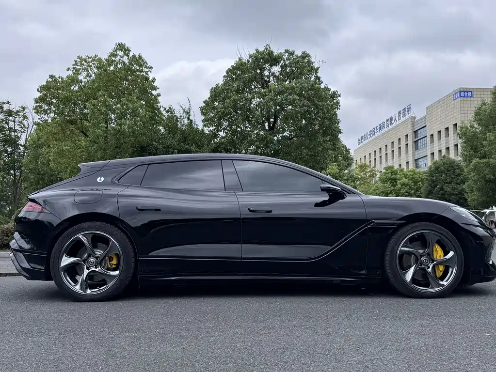 Denza Denza Z9GT — миниатюра 6