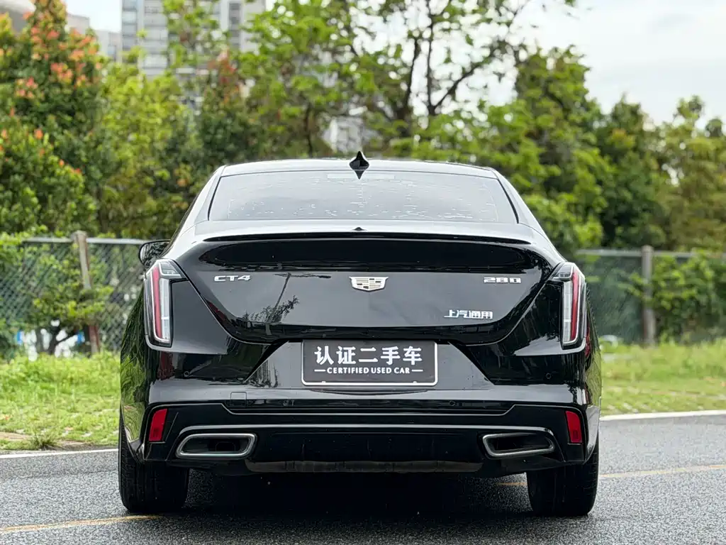 Cadillac CT4 2021 28T