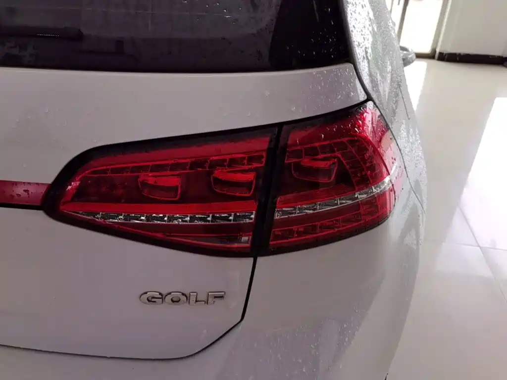 Volkswagen Golf — миниатюра 8