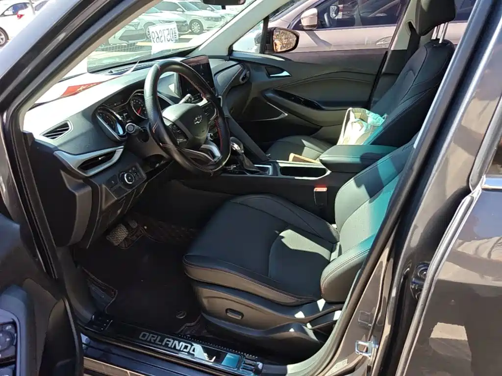 Chevrolet Volando — миниатюра 15