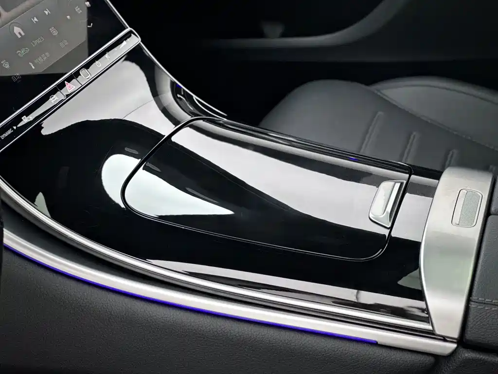 Mercedes-Benz GLC — миниатюра 10