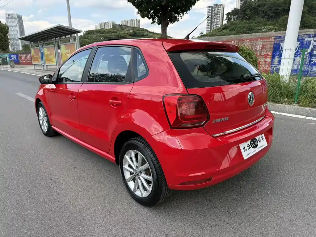 Volkswagen Polo — миниатюра 12