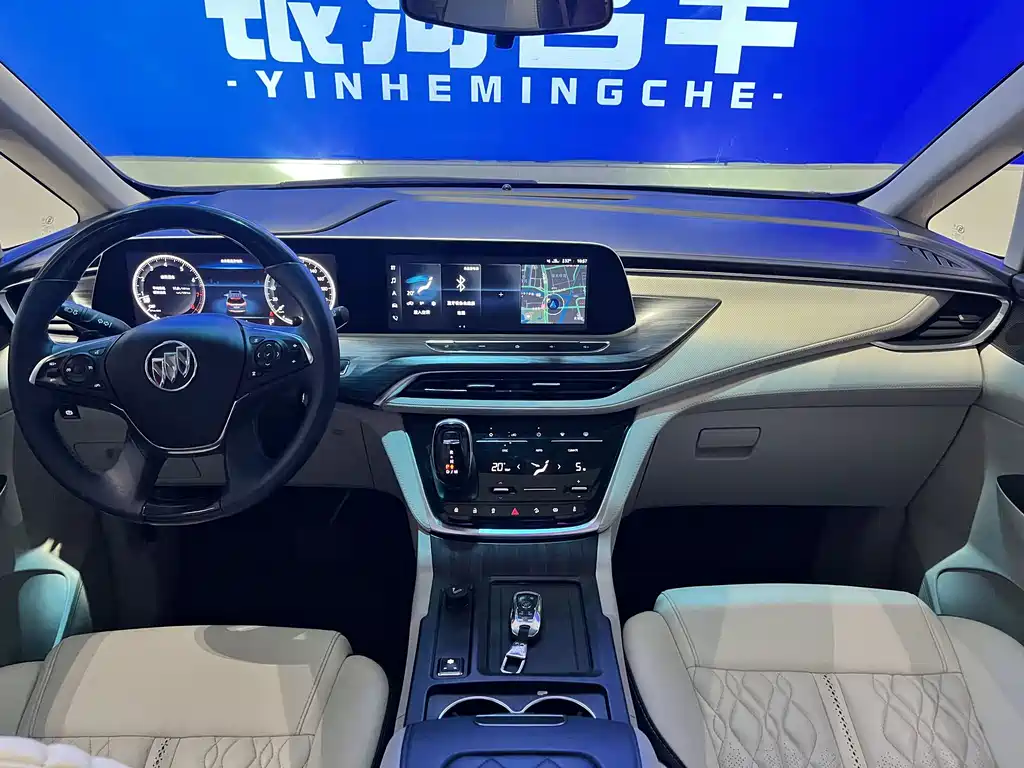 Buick GL8 — миниатюра 12