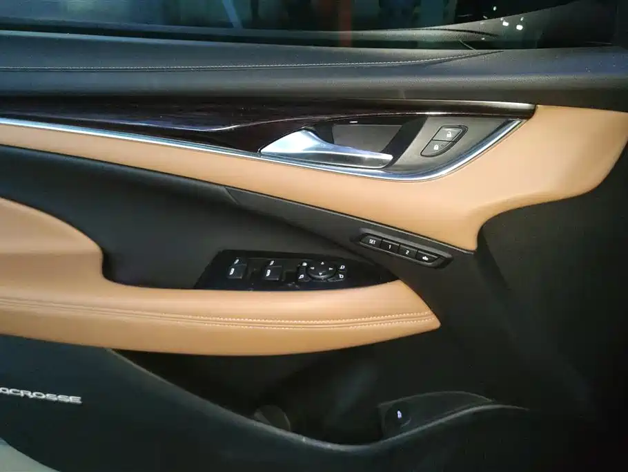 Buick LaCrosse 2018 20T Luxury