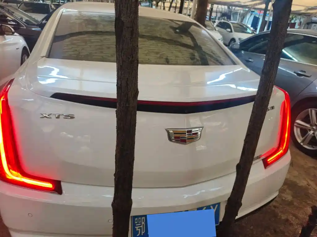 Cadillac XTS — миниатюра 14