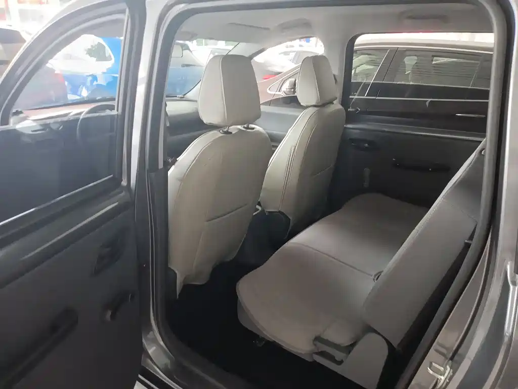 Wuling Hongguang EV 2024 Electric 300KM