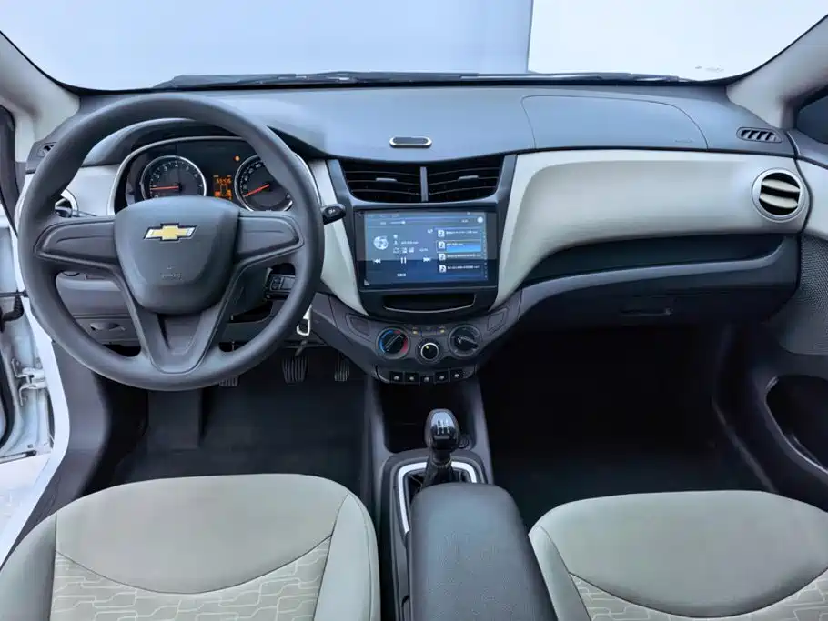Chevrolet Sail — миниатюра 12