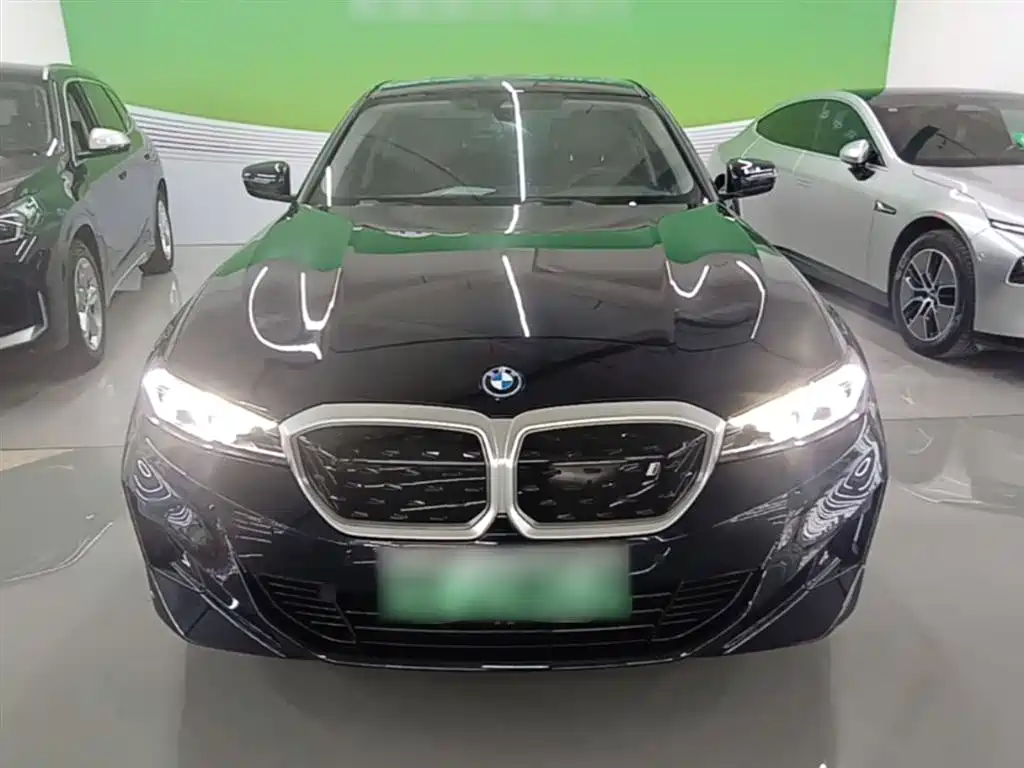 BMW i3 2024 eDrive 35 L
