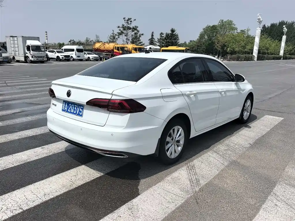 Volkswagen Bora 2020 1.5L AT Comfort