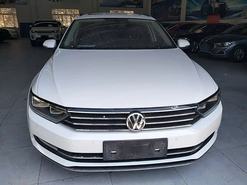 Volkswagen Viloran — миниатюра 3