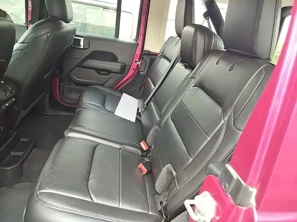 Jeep Wrangler — миниатюра 17