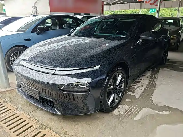 2022 Xpeng P7