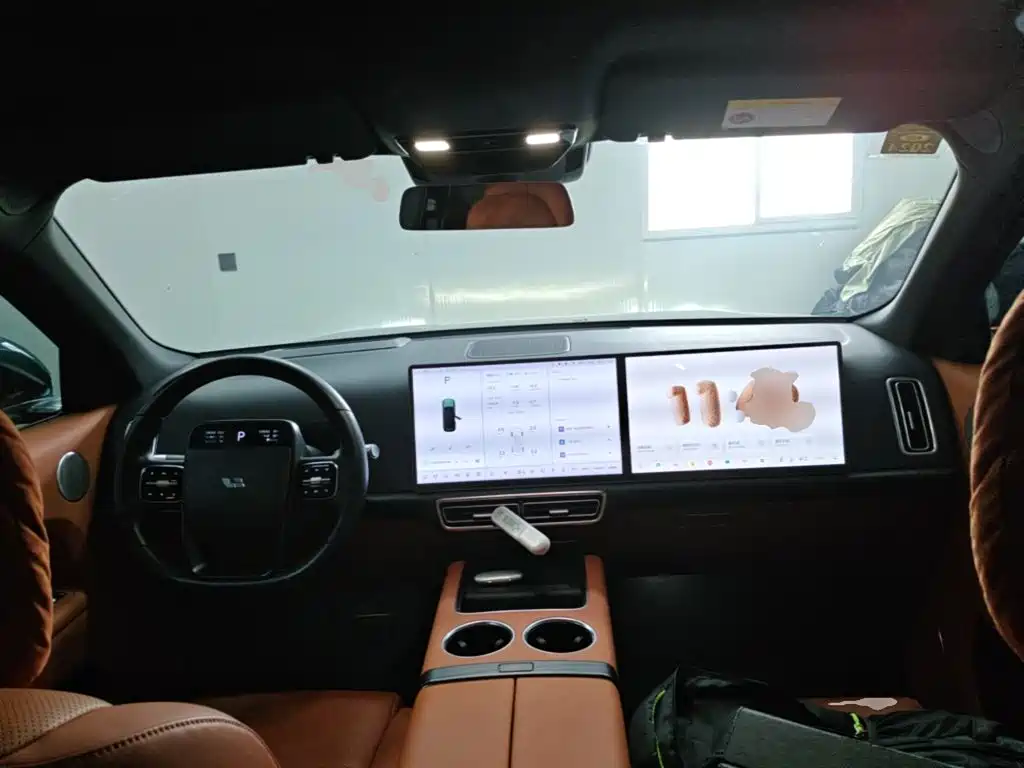 Li Auto Li L9 — миниатюра 10
