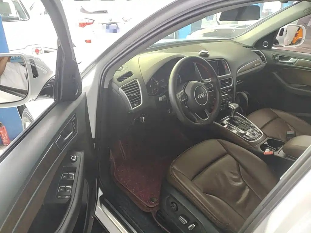 Audi Q5 — миниатюра 16