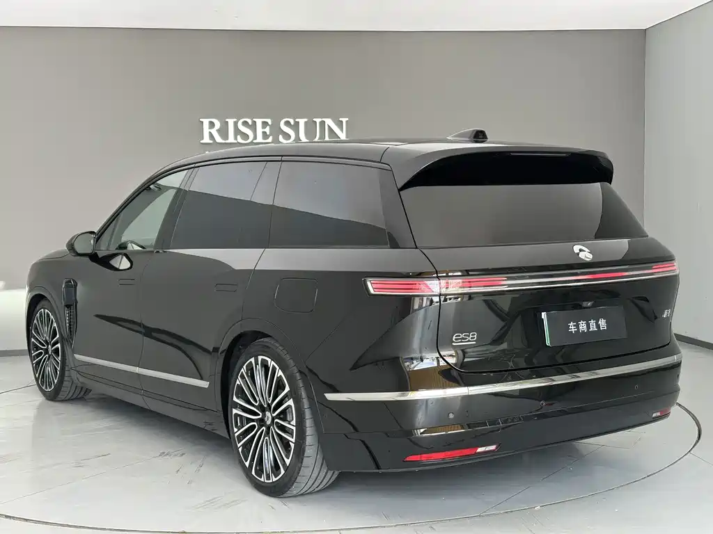 NIO ES8 — миниатюра 5