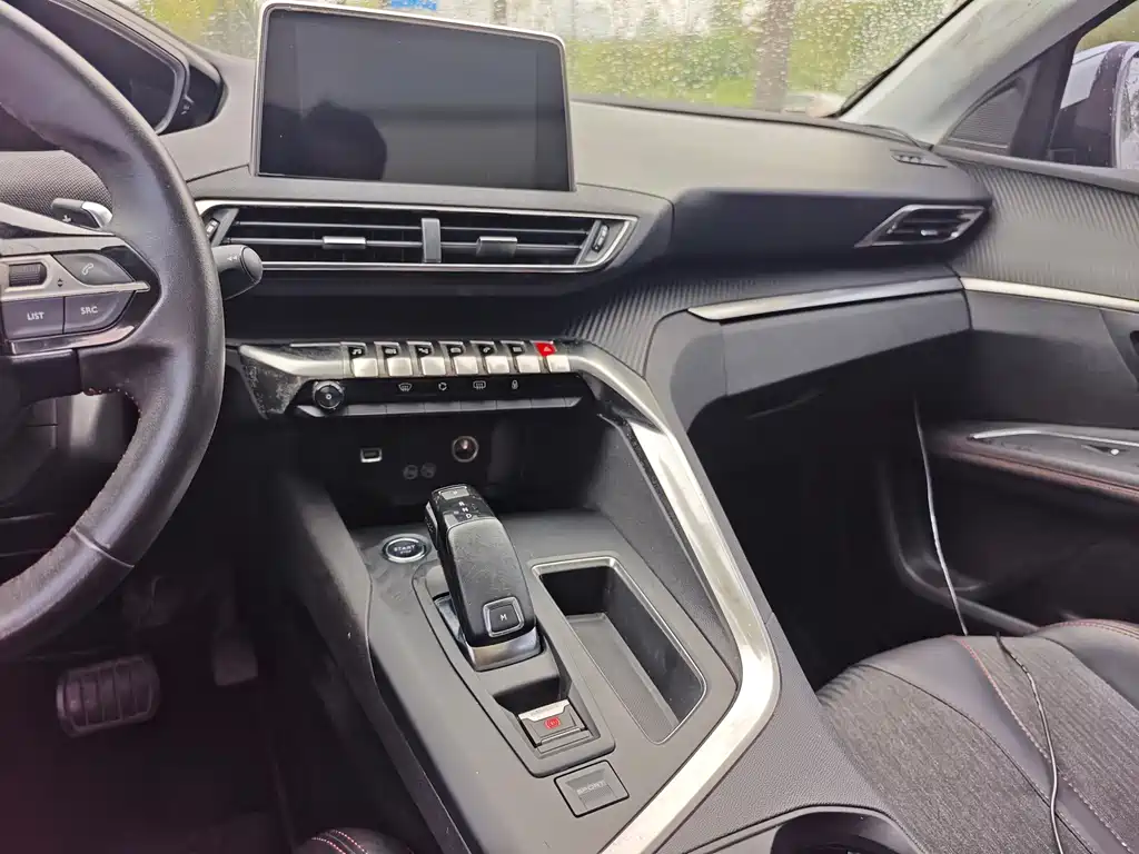 Peugeot 5008 — миниатюра 15