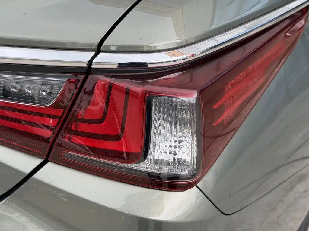 Lexus ES — миниатюра 15