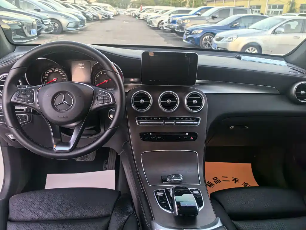 Mercedes-Benz GLC — миниатюра 9