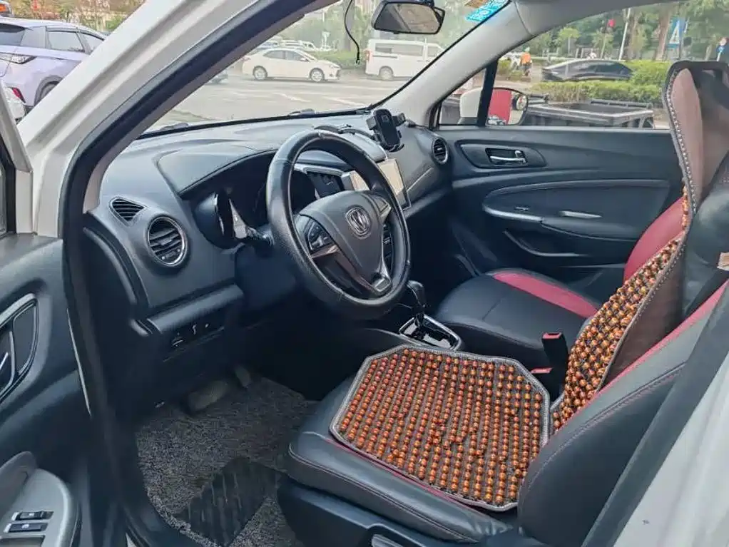Changan CS15 — миниатюра 5