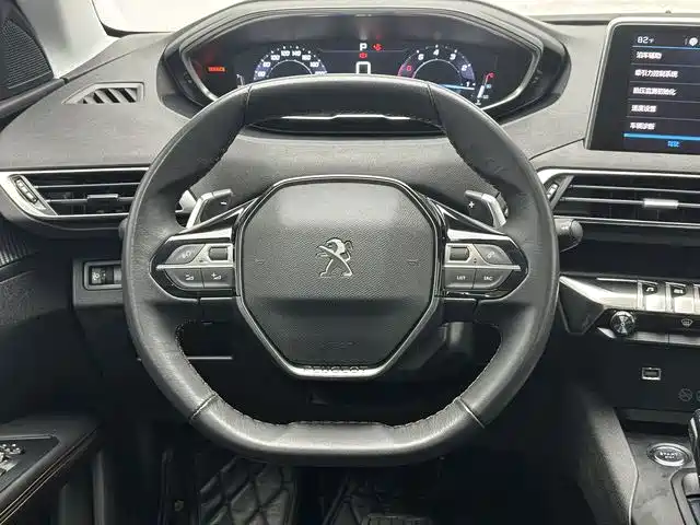 Peugeot 5008 — миниатюра 6