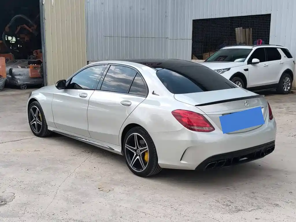 Mercedes-Benz C-Class — миниатюра 15