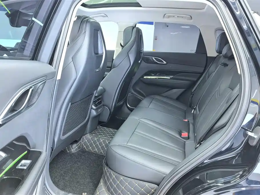 Hongqi HS3 PHEV — фотографии объявления, Фото 11