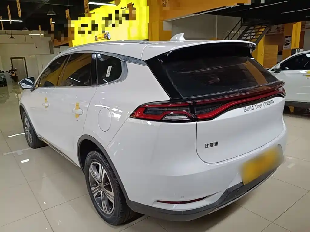 BYD Tang — миниатюра 5