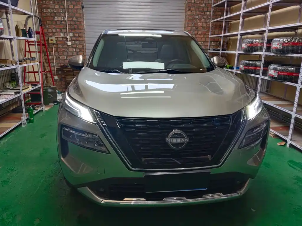 Nissan X-Trail — миниатюра 2