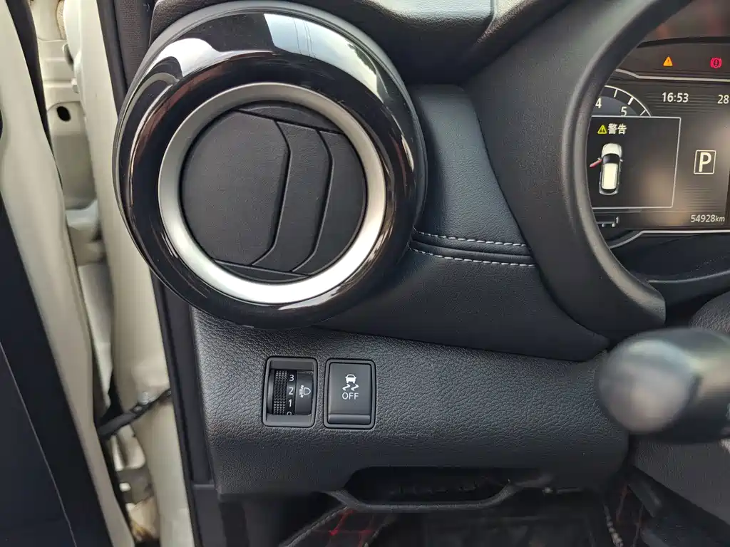 Nissan Kicks — миниатюра 28