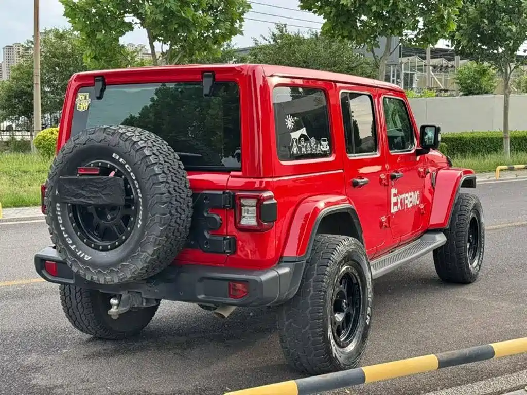 Jeep Wrangler — миниатюра 6