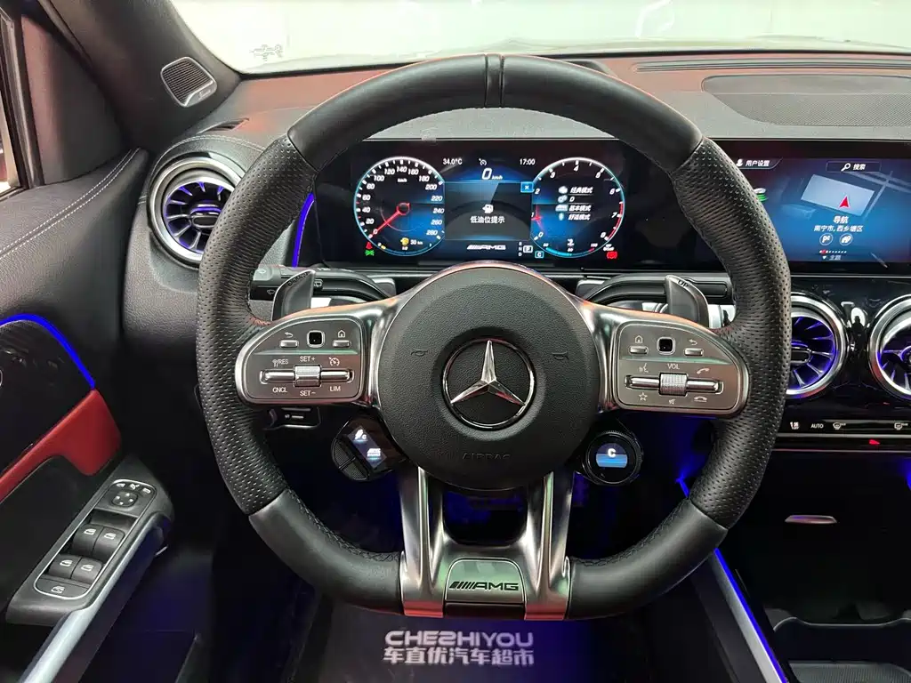 Mercedes-Benz GLB AMG — миниатюра 14