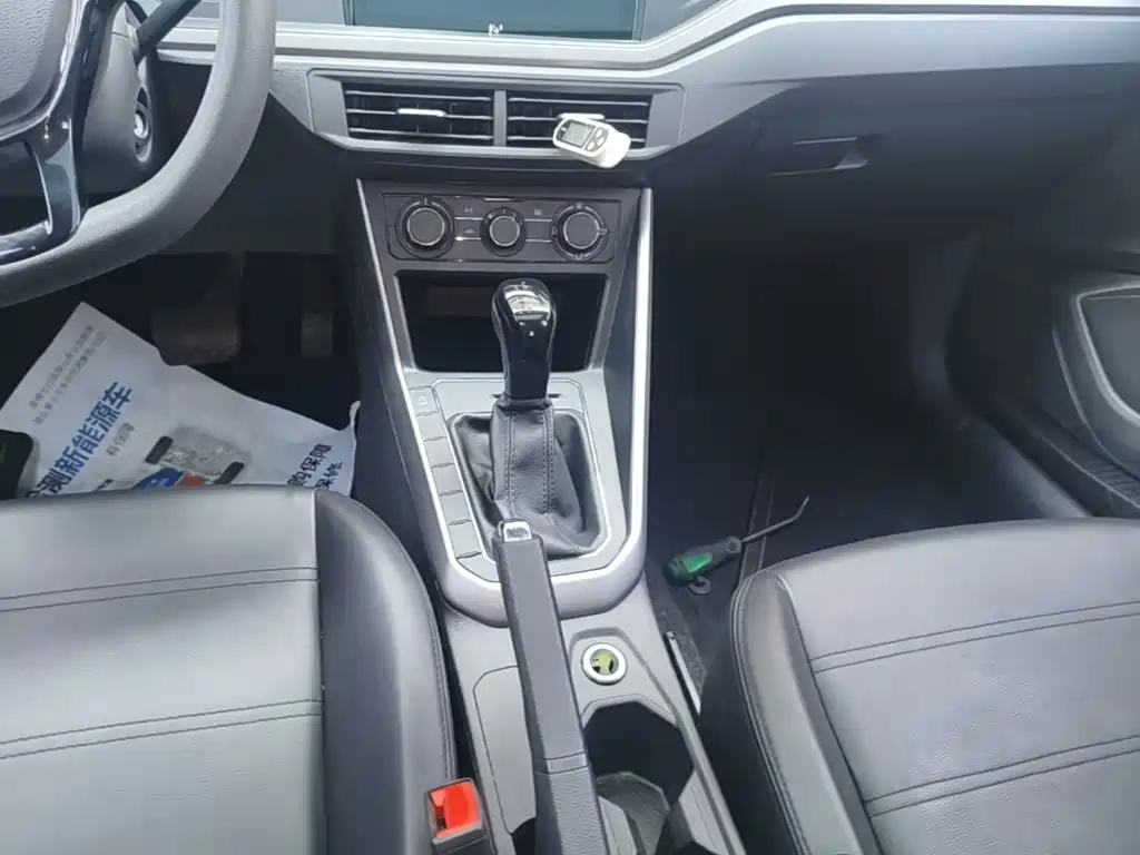 Volkswagen Polo — миниатюра 14
