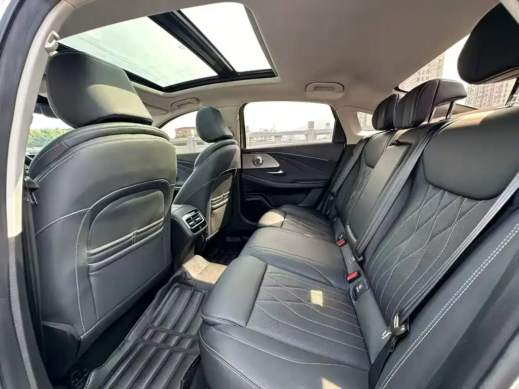 Chery Arrizo 8 — миниатюра 5