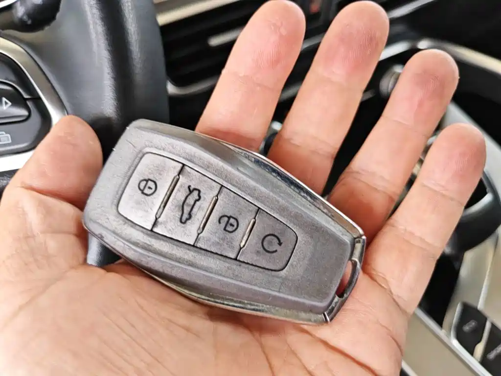 Geely Binyue — миниатюра 9