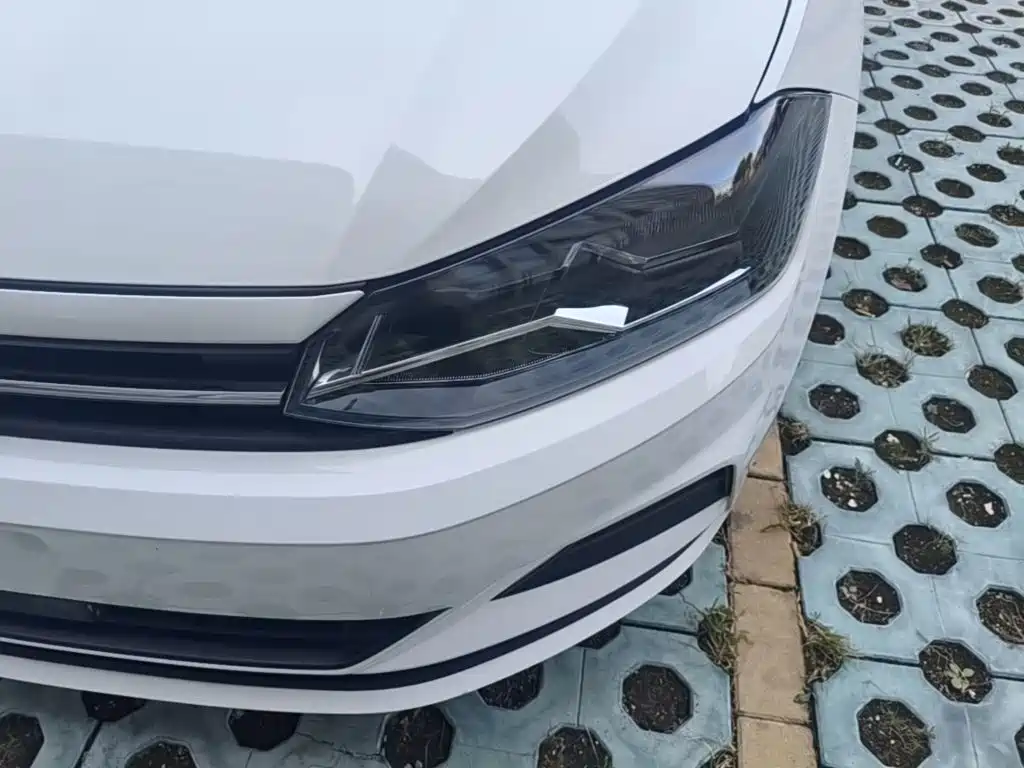 Volkswagen Polo — миниатюра 24